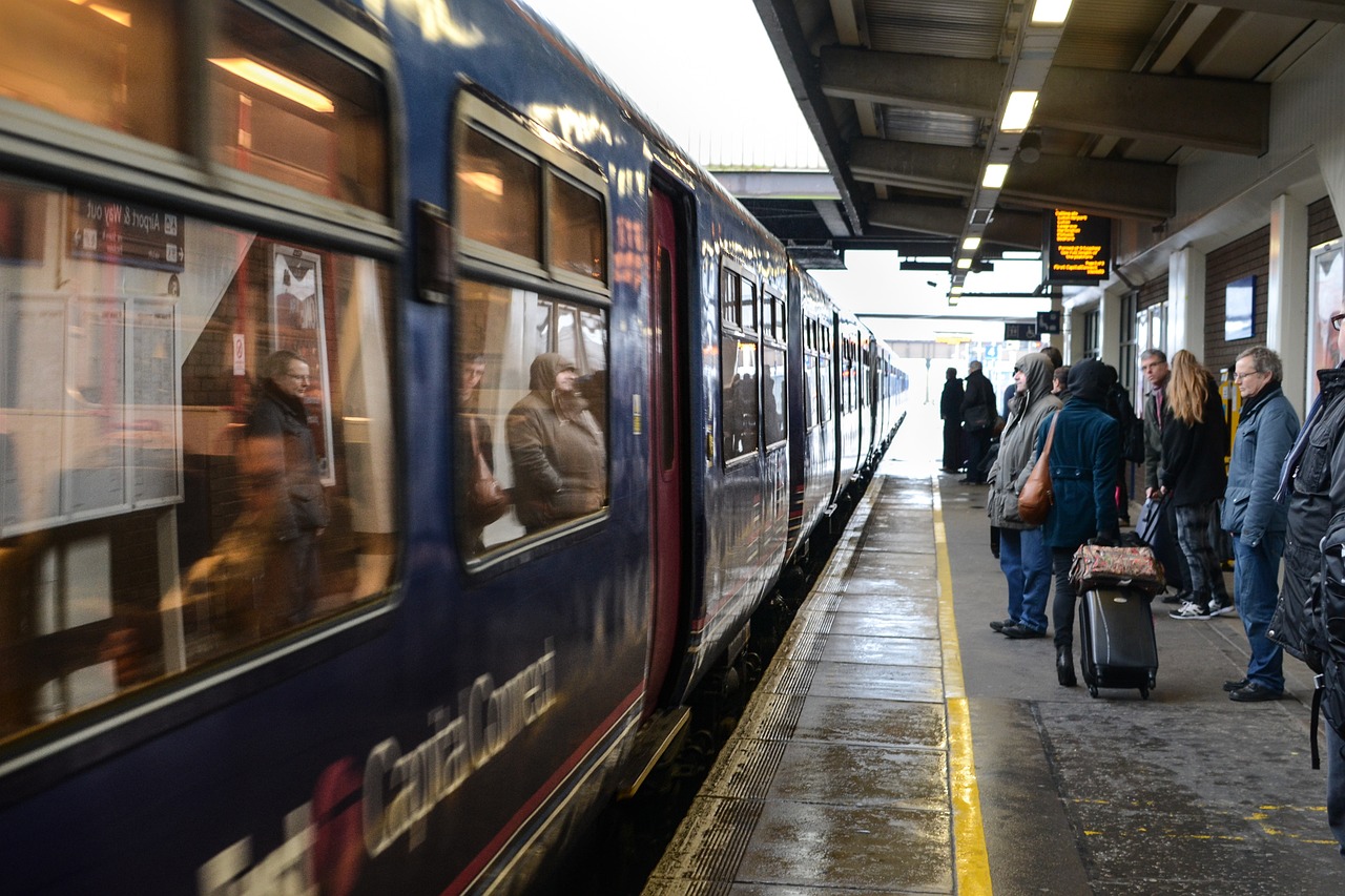 Wat kost een treinkaartje van Zwolle naar Schiphol?