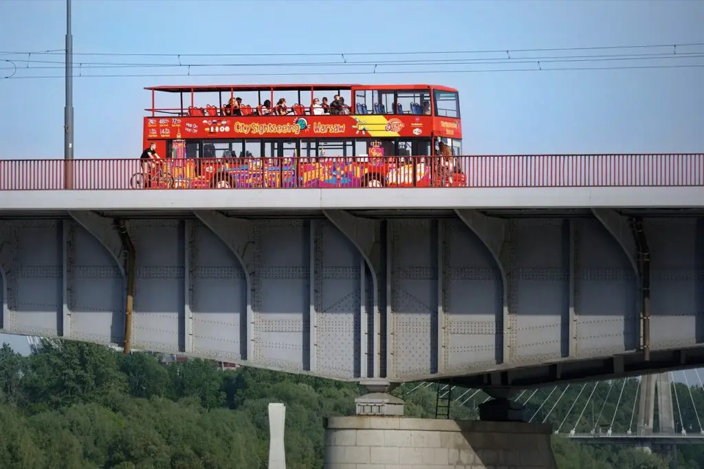 Heeft Zwolle een VVV-kantoor voor toeristeninformatie?